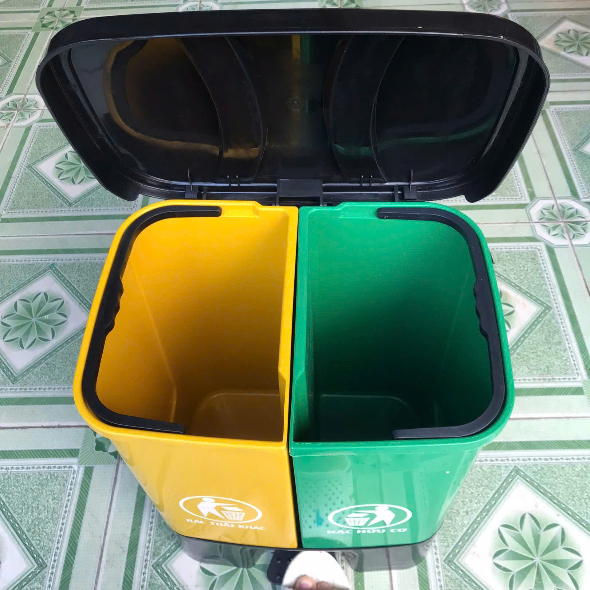 THÙNG RÁC ĐẠP CHÂN 2 NGĂN 40 LÍT